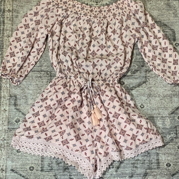 Abercrombie & Fitch size S Pink Patterned Off-Shoulder Romper boho chic beach - Picture 2 of 7